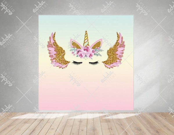 Unıcorn  Konsepti  Kanat Temalı Kişiye Özel Tasarım Afiş