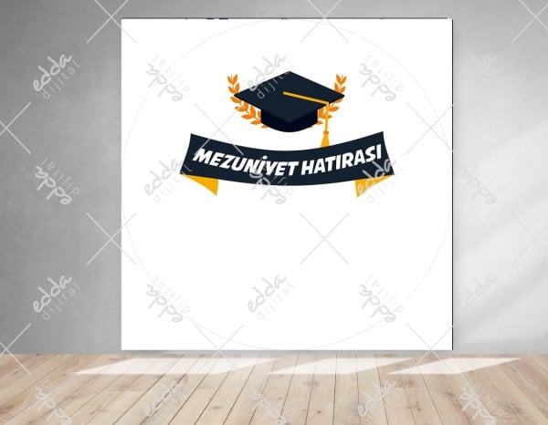 Kep ve Yaprak Desenli Mezuniyet Afişi