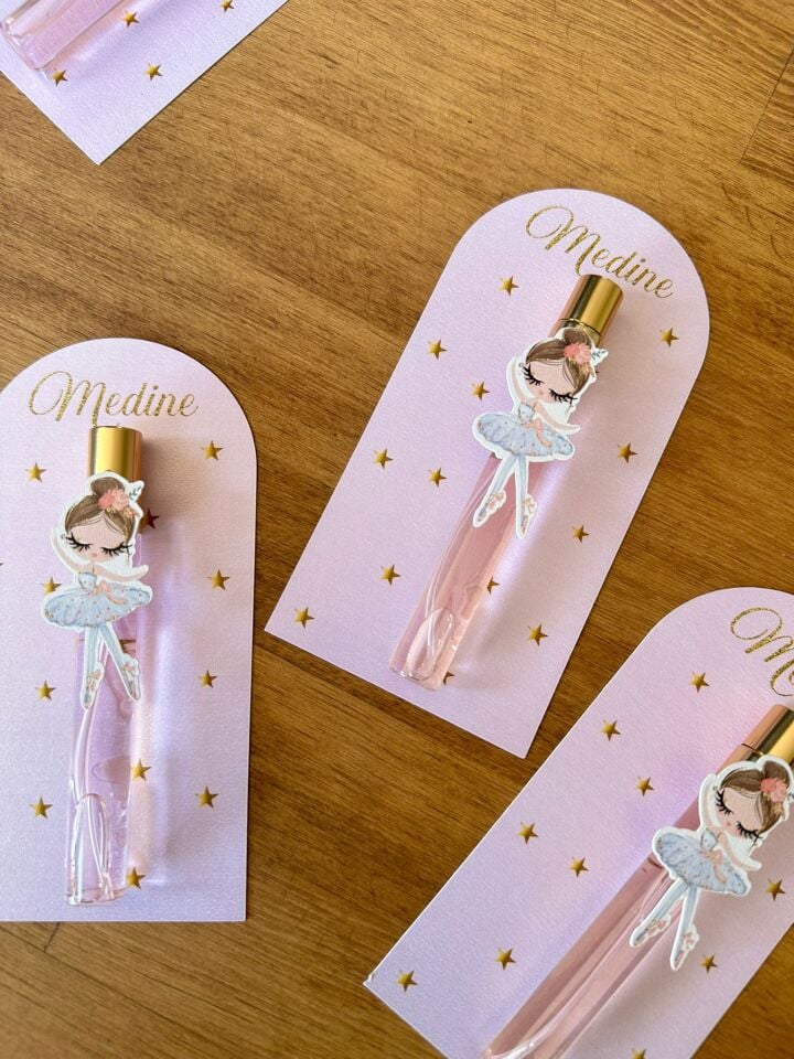 Hediyelik Kolonya ve kartı 15 ADET