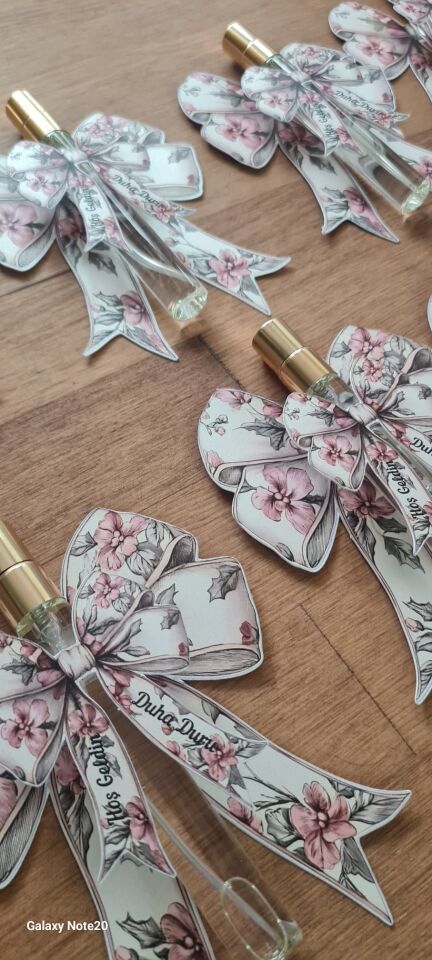 Hediyelik Kolonya ve kartı 15 ADET