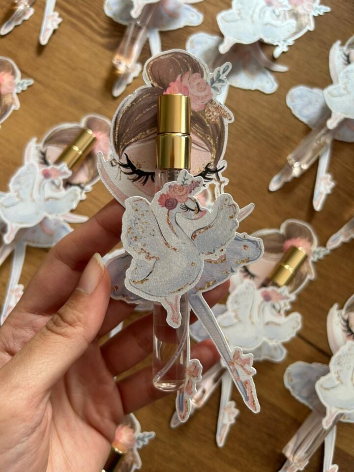 Hediyelik Kolonya ve kartı 15 ADET