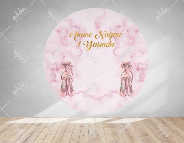 Yuvarlak Pembe  Balerin Temalı Doğum Günü Afişi