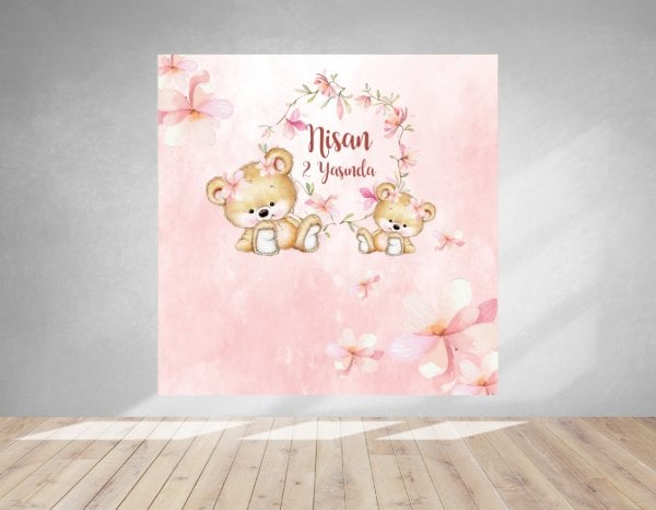 Ayıcık Temalı Çiçekli Pembe Doğum Günü Afişi