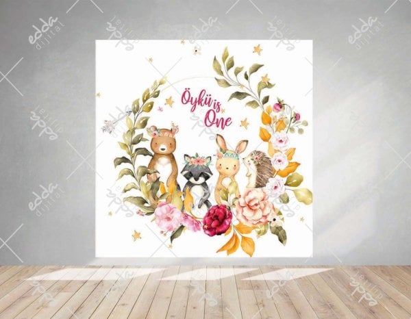 Woodland Hayvanları ve Çiçek Temalı Afiş