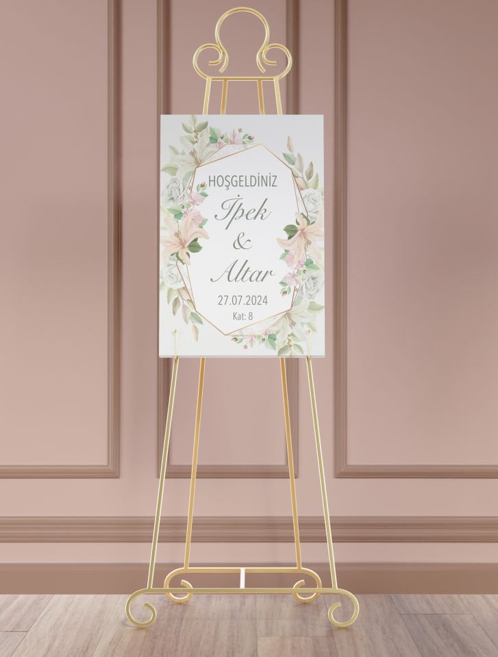 Çiçek Desenli Karşılama Panosu