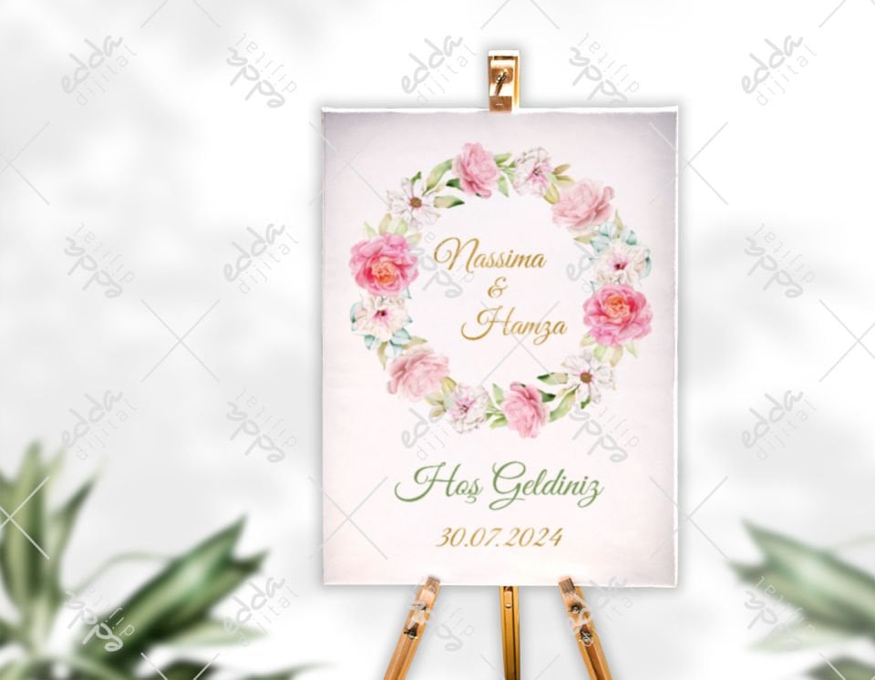 Çiçek Desenli Karşılama Panosu