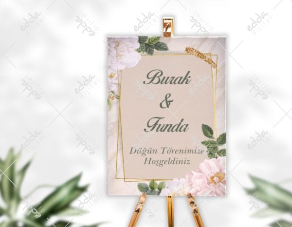 Çiçek Detaylı Düğün Karşılama Panosu