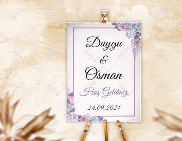 Mor Çiçekler Detaylı Karşılama Panosu
