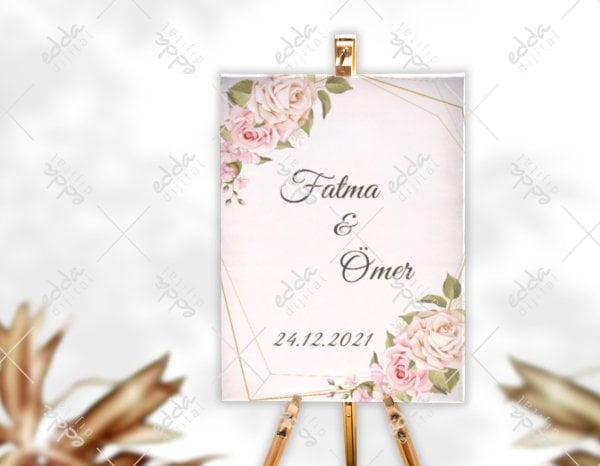 Pembe Güller Desenli Karşılama Panosu